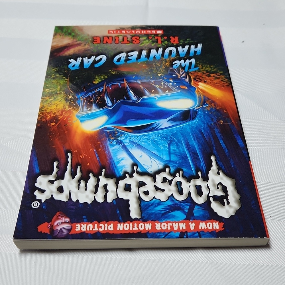 Goosebumps: The Haunted Car Book - Picture 3 of 5
